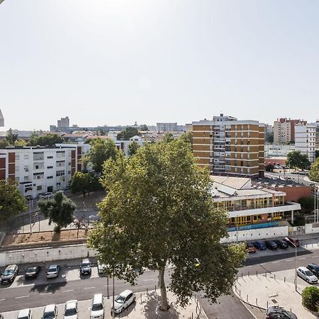 Lisbon Airport Suites Экстерьер фото