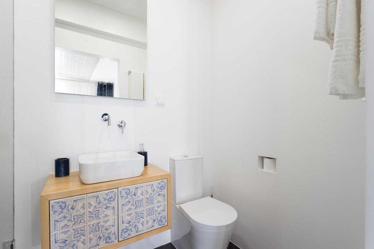 Lisbon Airport Suites Экстерьер фото