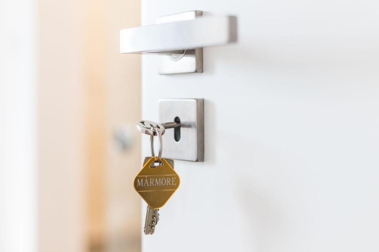 Lisbon Airport Suites Экстерьер фото