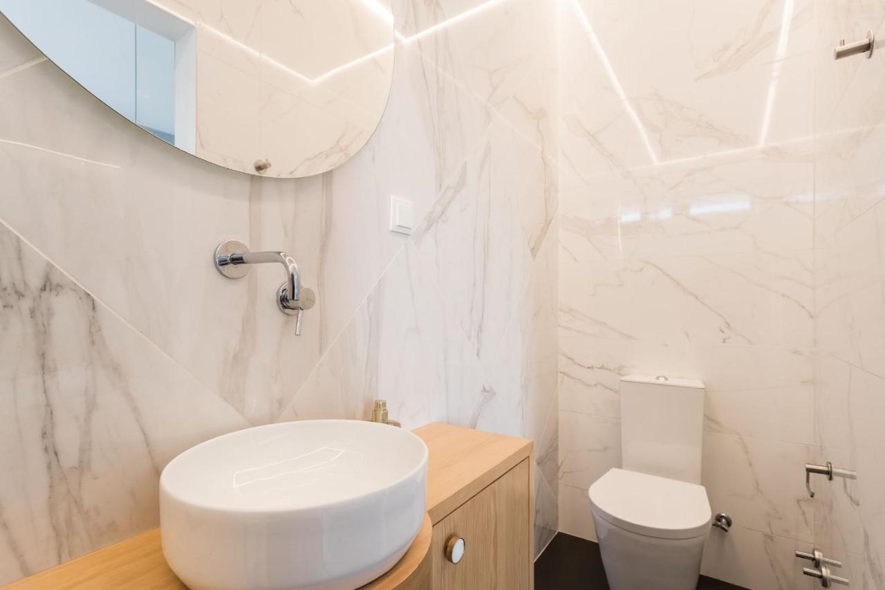 Lisbon Airport Suites Экстерьер фото